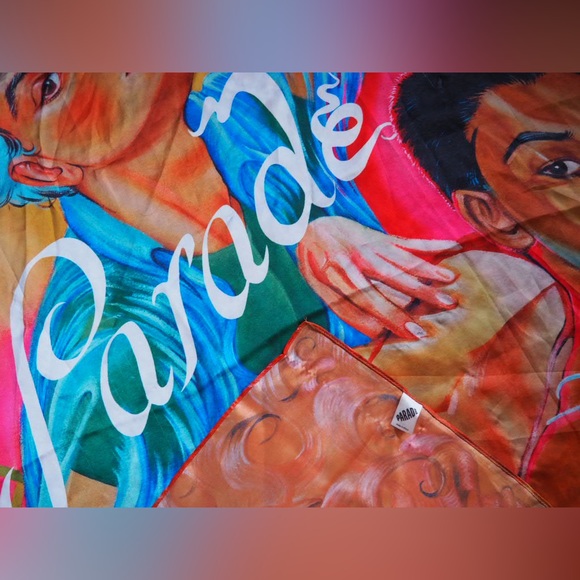 Parade square souvenir scarf - Picture 2 of 4